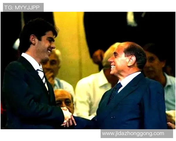 全球足球巨星齐聚一堂合影揭示足坛传奇人物风采与荣耀 全球足球巨星齐聚一堂合影揭示足坛传奇人物风采与荣耀